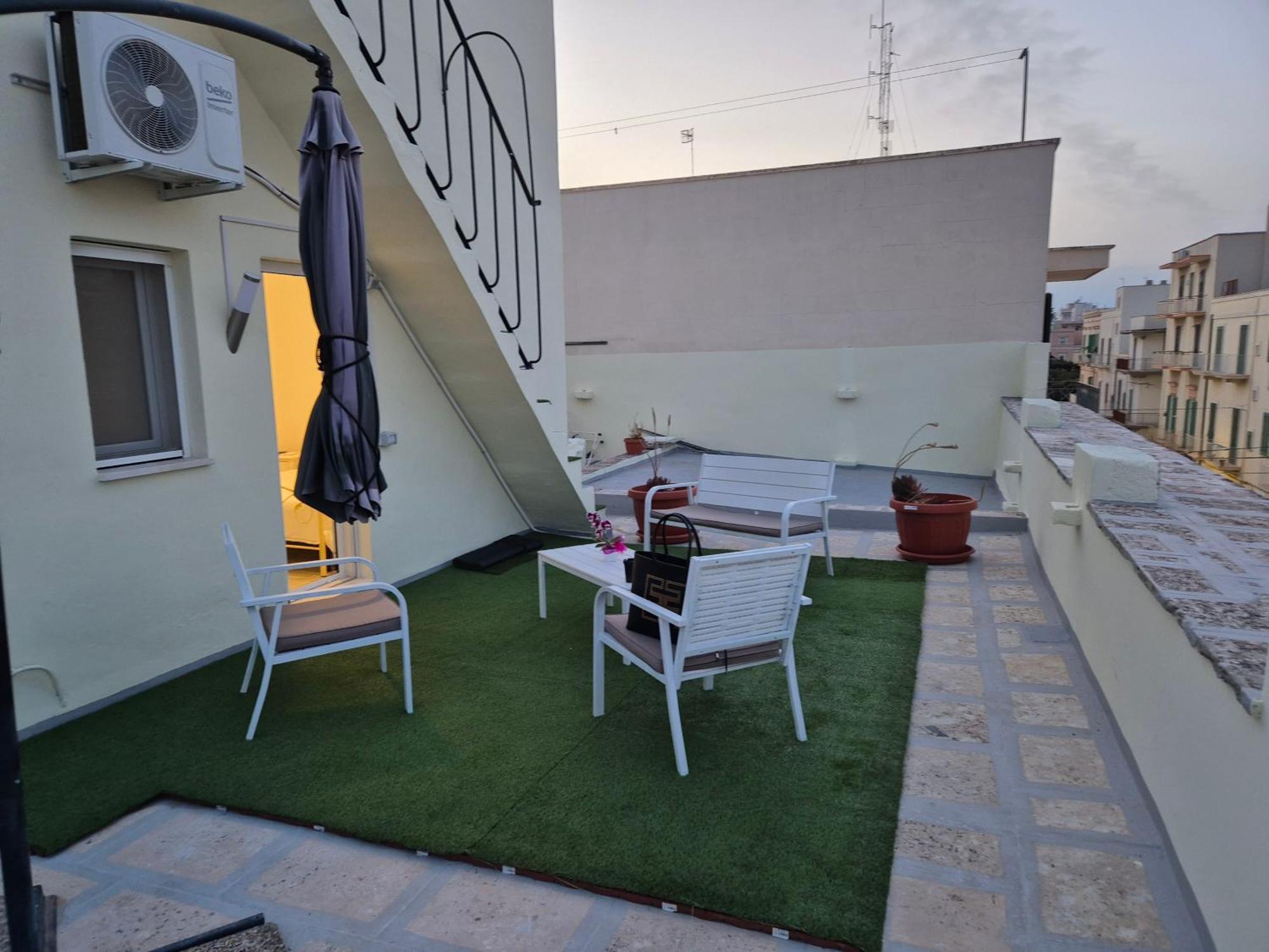 La Terrazza Di Rosalba Bed & Breakfast Monopoli Eksteriør bilde